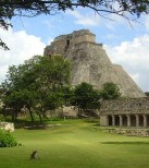 uxmal 1.jpg