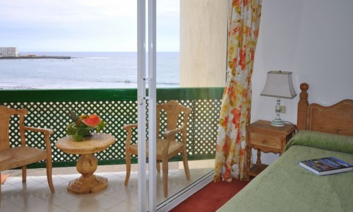 lightbox_Teneriffa_Hotel_Playa_Sur_Tenerife_Zimmer.jpg