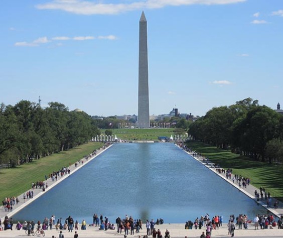 Washington-DC-Day-Trip-Monument1.jpg