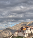 Kina-Lhasa-potala-palace-Creative-Commons-bymbraagaard@flickr.png