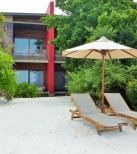 The_Barefoot_Eco_Hotel__maldivi3.jpg