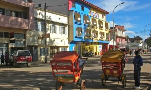 Antsirabe_-_rue_principale02.JPG