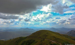 Travel-India-View-from-hill-Creative-Commons-by-BoyGoku@flickr.jpg