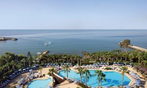 cyprus-hotels-grandresort-limassol-pool1.jpg