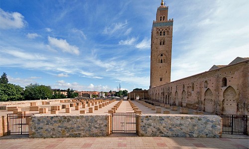 Morocco_Koutoubia-Mosque-in-Marrakech-Morocco_6770.jpg