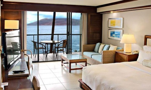 Wailea-Beach-Marriott-Resort-and-Spa-Deluxe-Oceanfront-Room.jpg