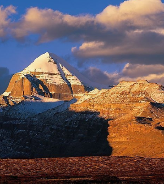 Mount-Kailash-Creative-Commons-by-meiguoxing-@-Flickr1.png