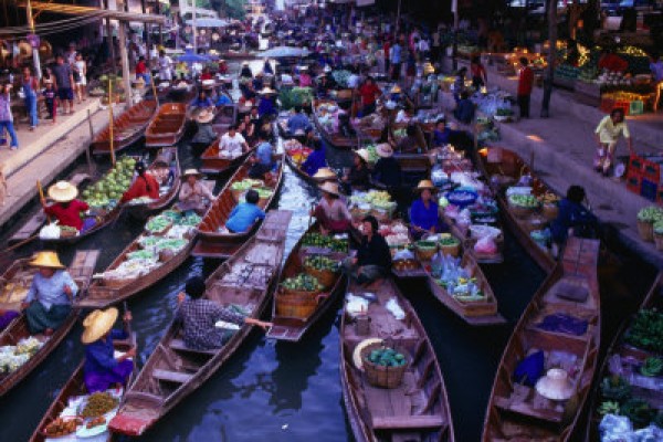 Ratchaburi-floating-market.jpg